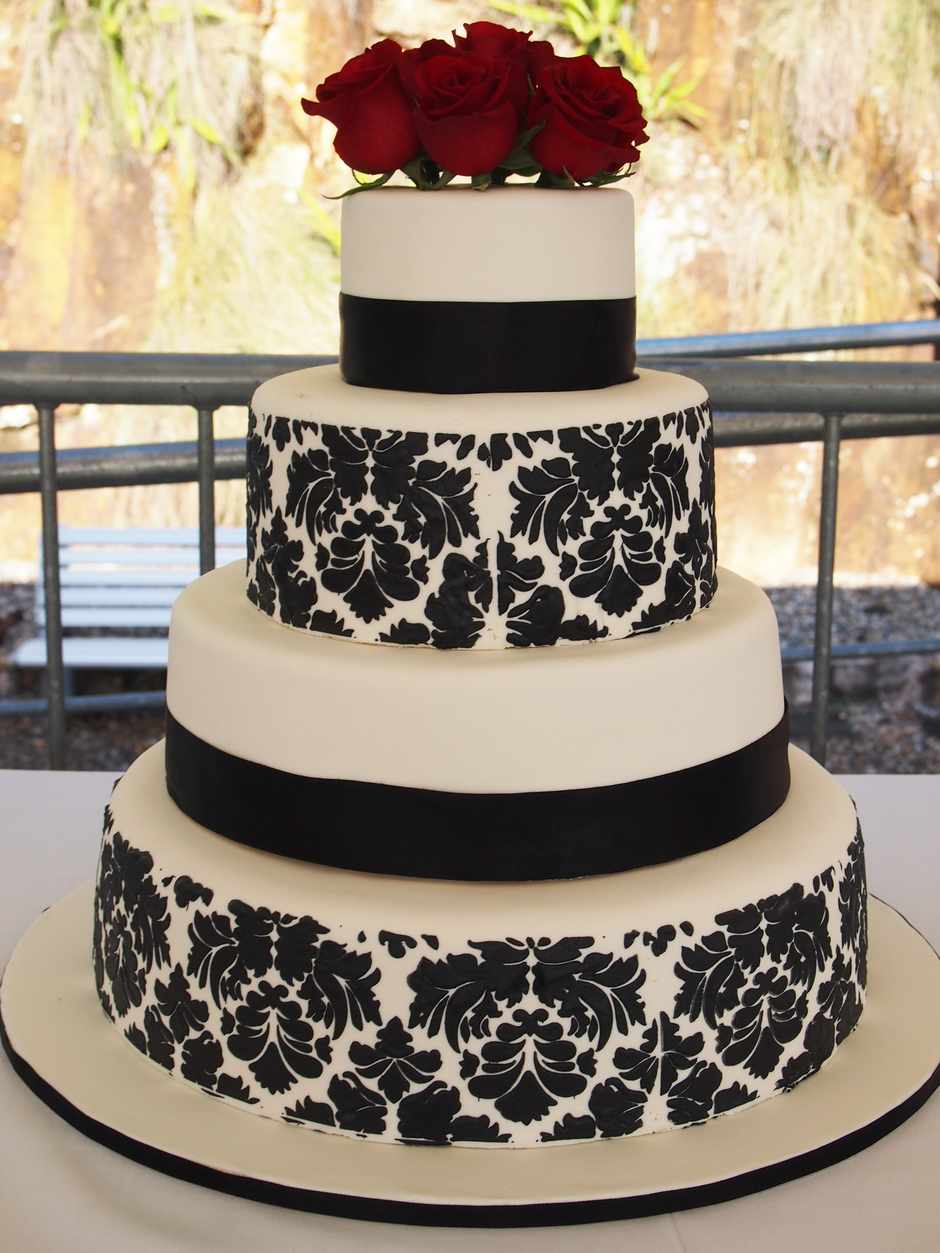 Damask Wedding Cakes Best 20 Black and White Damask Wedding Cake