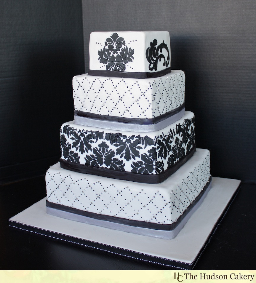 Damask Wedding Cakes
 Black And White Wedding Cakes Wedding Plan Ideas