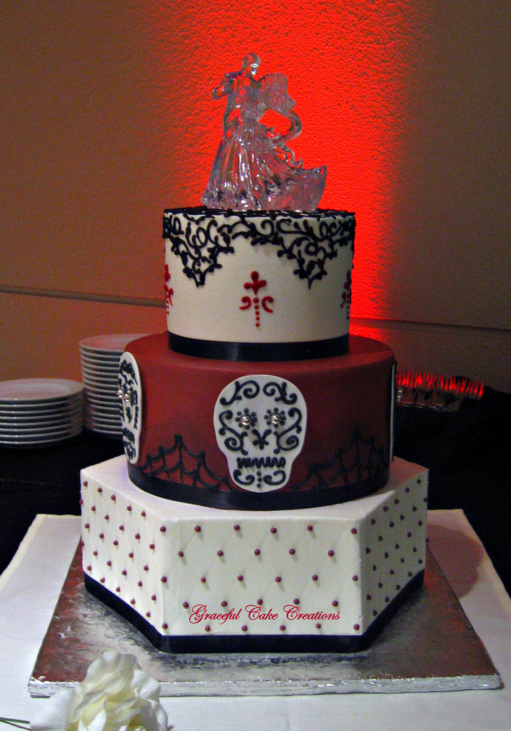 Day Of The Dead Wedding Cakes
 Day of the dead wedding cake idea in 2017