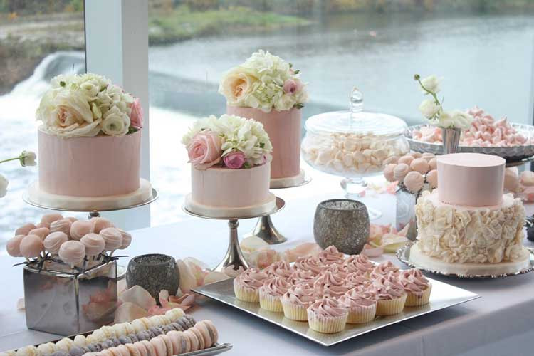 Dessert Table Weddings
 Wedding Dessert Table