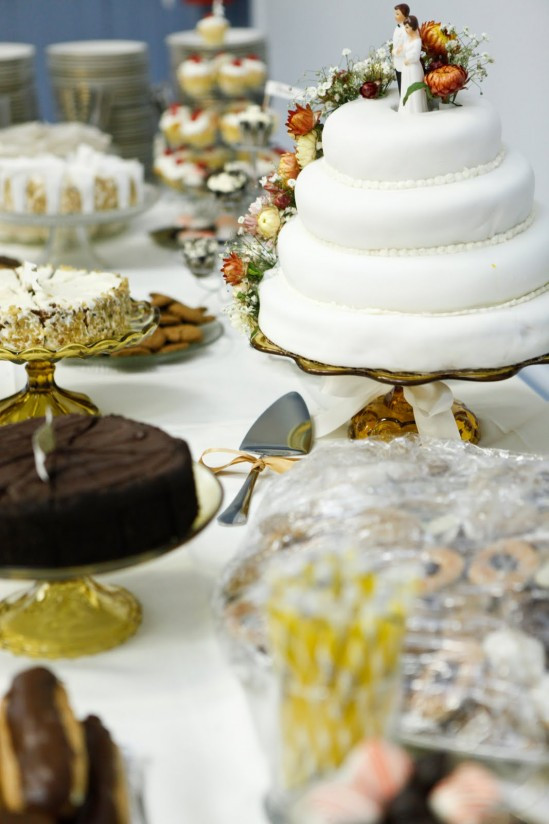 Dessert Wedding Reception
 11 Ideas For Self Catering Your Dessert Reception