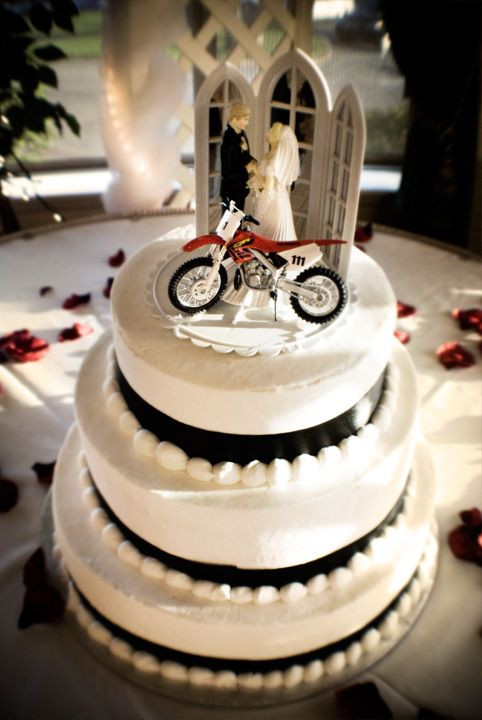 Dirt Bike Wedding Cakes
 motocross wedding