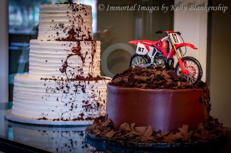 Dirt Bike Wedding Cakes
 25 best ideas about Motocross Wedding on Pinterest