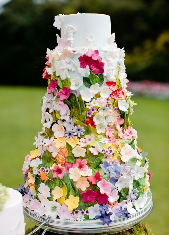 Disaster Wedding Cakes
 How to Avoid Wedding Cake Disasters Voltaire Weddings