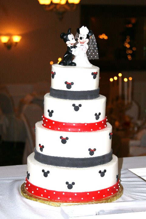 Disney Wedding Cakes
 Disney Wedding Cake by SLeopardCub on DeviantArt