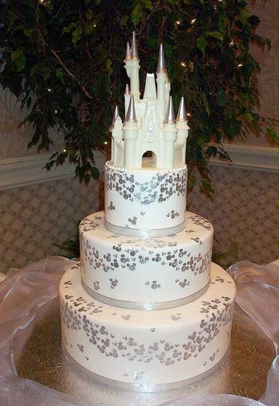 Disney World Wedding Cakes
 Disney Wedding Cake Theme parks i love Juxtapost