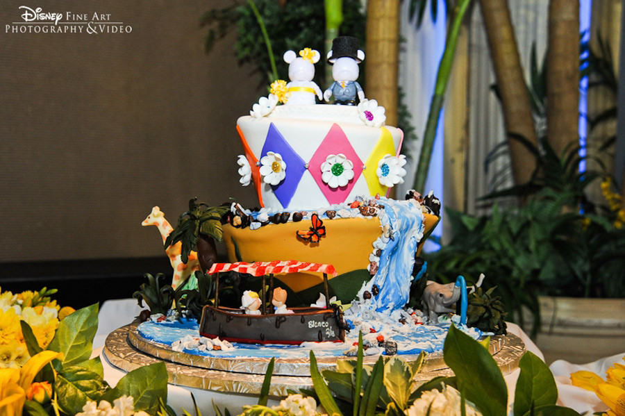 Disney World Wedding Cakes
 A Jungle Grade Wedding Cake at Walt Disney World Resort