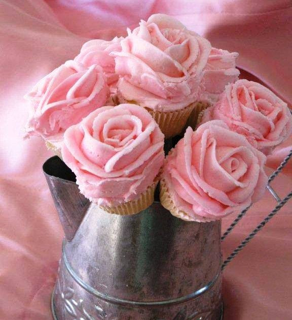 Do It Yourself Wedding Cupcakes
 Do It Yourself Weddings DIY Rose Frosted Mini Cupcake