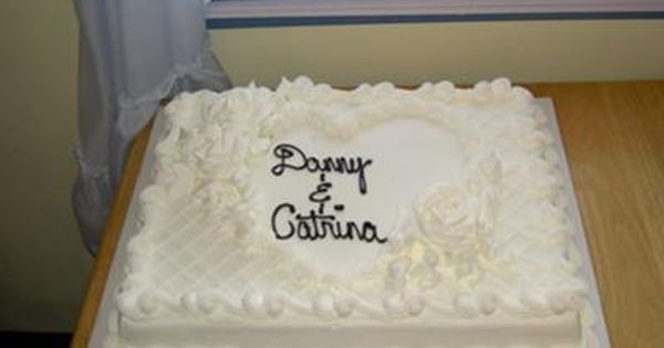 Does Costco Do Wedding Cakes
 Low Bud Wedding Cake Our wedding cake was purchased at