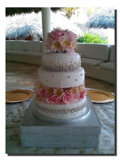 Dominican Wedding Cakes
 Cake Studio Bavaro Wedding Cake Bavaro WeddingWire