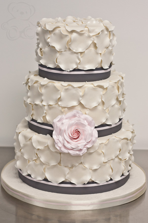 Dream Wedding Cakes
 Gainesville Wedding Cake Gallery