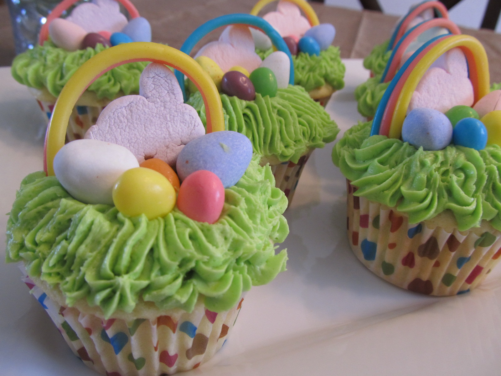 Easter Basket Cupcakes
 Easter Basket Cupcakes