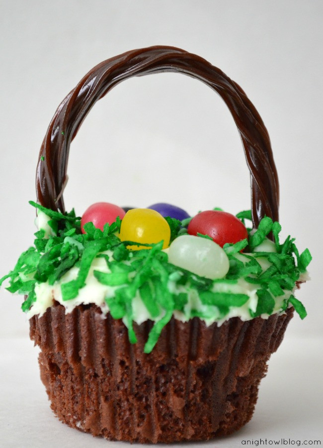 Easter Basket Cupcakes
 Easter Basket Cupcakes