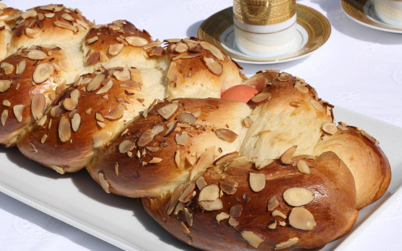 Easter Bread Greek
 Greek Easter Bread Tsoureki Recipe Chowhound