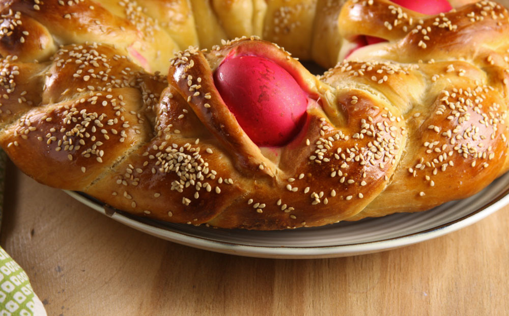 Easter Bread Greek
 Lambropsomo Greek Easter Bread