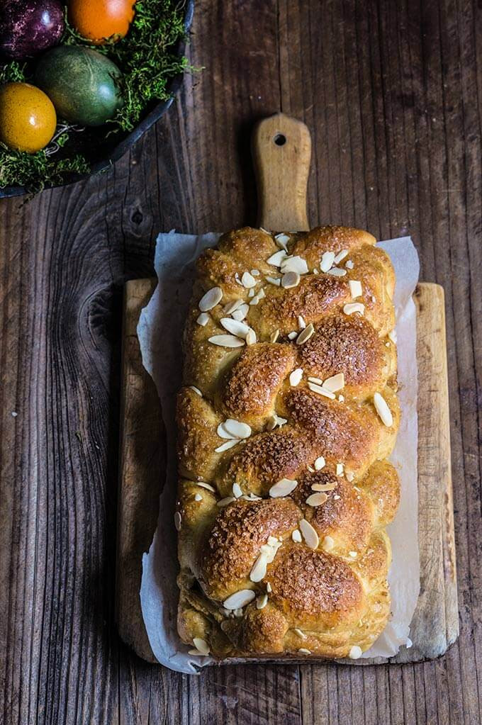 Easter Bread With Raisins
 Bulgarian Easter bread