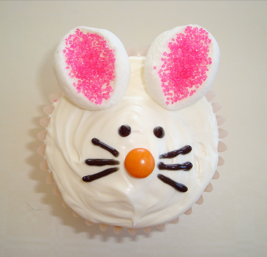 Easter Bunny Cupcakes
 Easter Bunny Cupcakes by Dolce Danielle