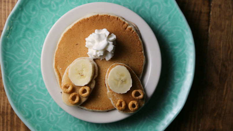 Easter Bunny Pancakes
 Easter Bunny Pancakes Recipe QueRicaVida