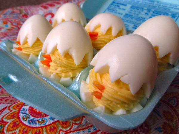 Easter Deviled Eggs Chicks
 Deviled Egg Chicks