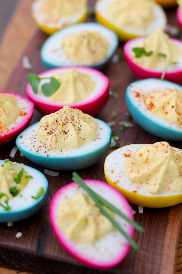 Easter Deviled Eggs Recipe
 Dyed Greek Yogurt Deviled Eggs Kitchen Vignettes