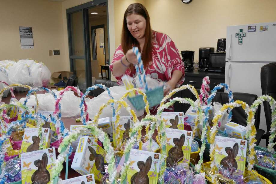 Easter Dinner Albany Ny
 Albany mission prepping for Easter meal Times Union