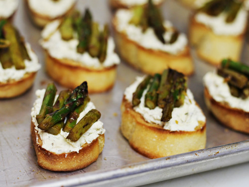 Easter Dinner Appetizers
 Easter Holiday Appetizer Herbed Cheese Asparagus Crostini
