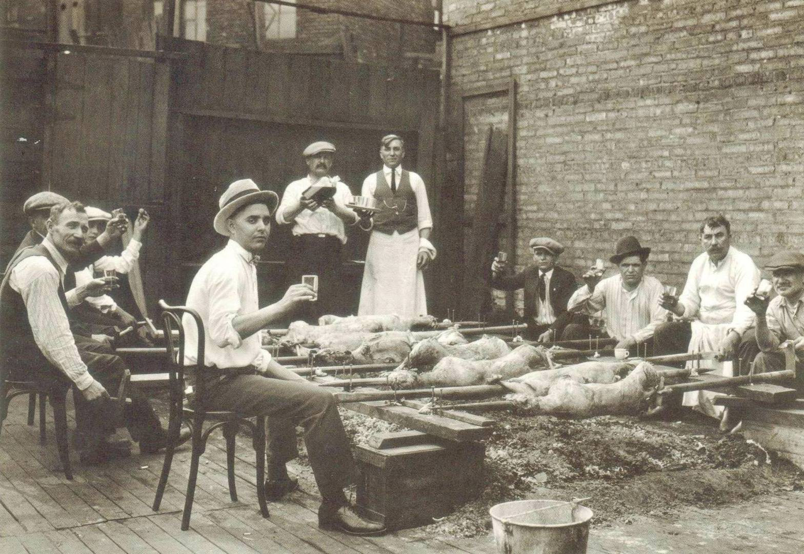 Easter Dinner Chicago
 POSTCARD – CHICAGO – GREEK MEN ROASTING LAMBS – HULL HOUSE