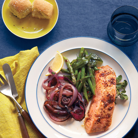 Easter Dinner For A Crowd
 Salmon Shines in This Simple Easter Dinner for a Crowd