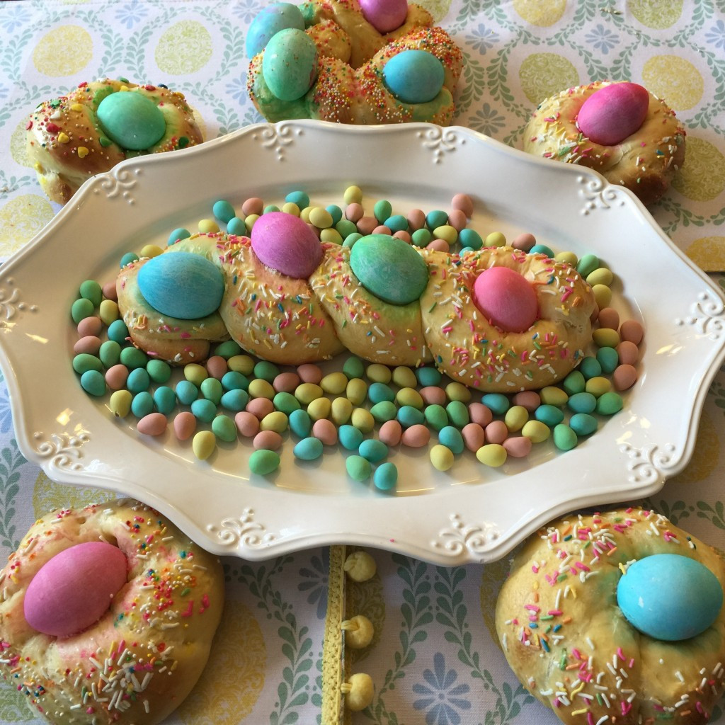 Easter Egg Bread Recipe
 Italian Easter Egg Bread Recipe Little Monkey Designs