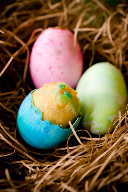 Easter Egg Cupcakes
 Easter Egg Cupcakes with "Yolk" Centers