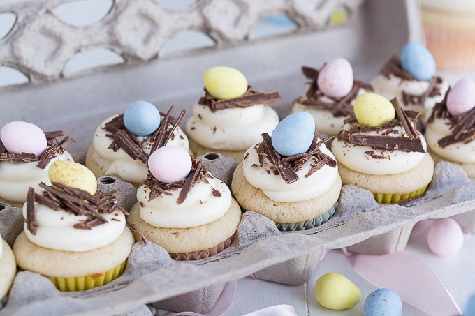 Easter Egg Cupcakes
 White Chocolate Easter Egg Cupcakes