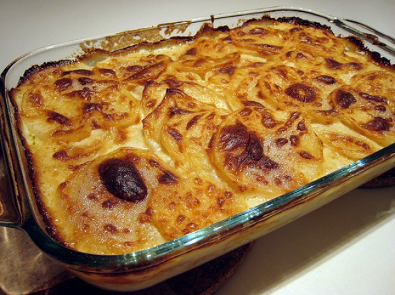 Easter Scalloped Potatoes
 Easter Dinner Scalloped Potatoes Bunch