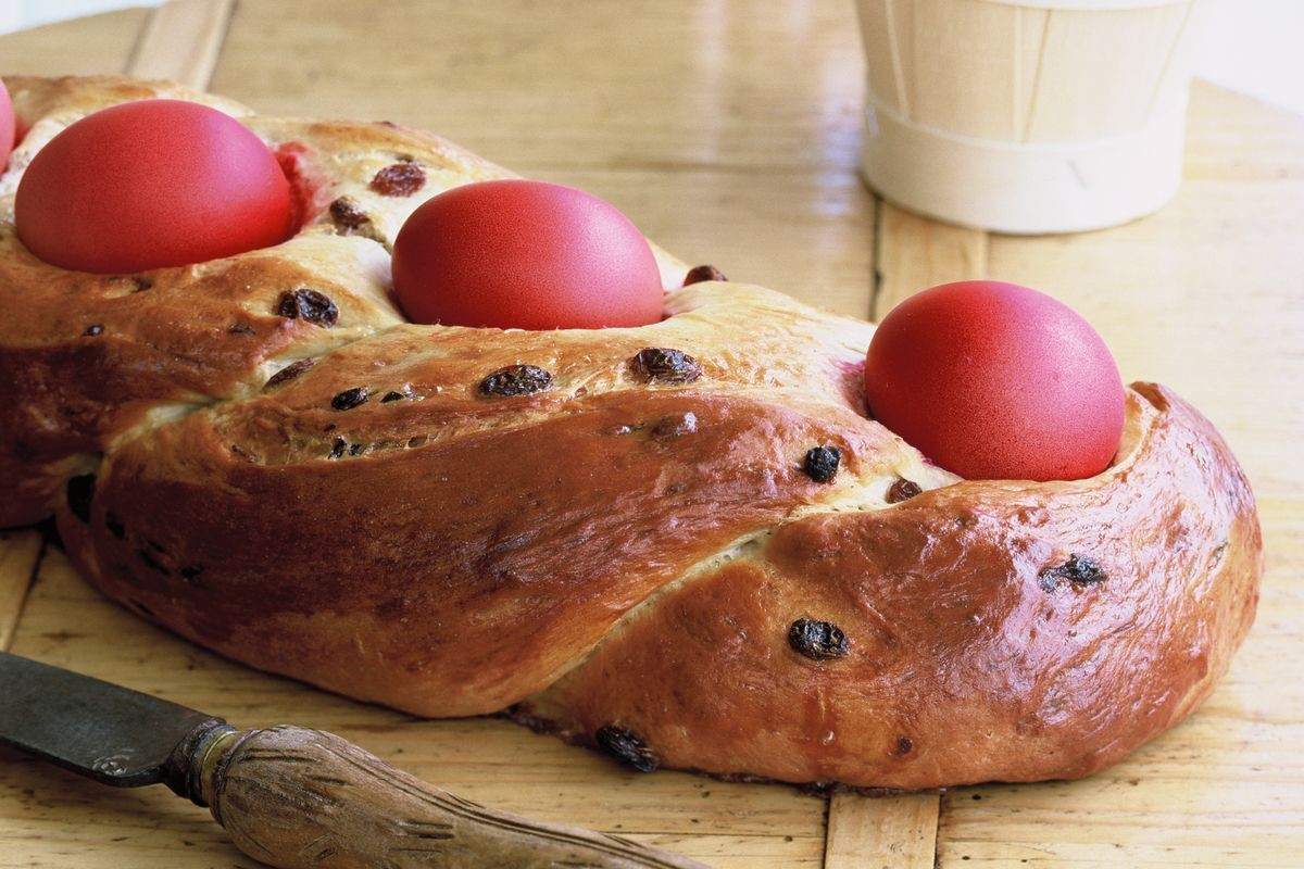Easy Easter Bread Recipe
 Russian Easter bread Recipes delicious