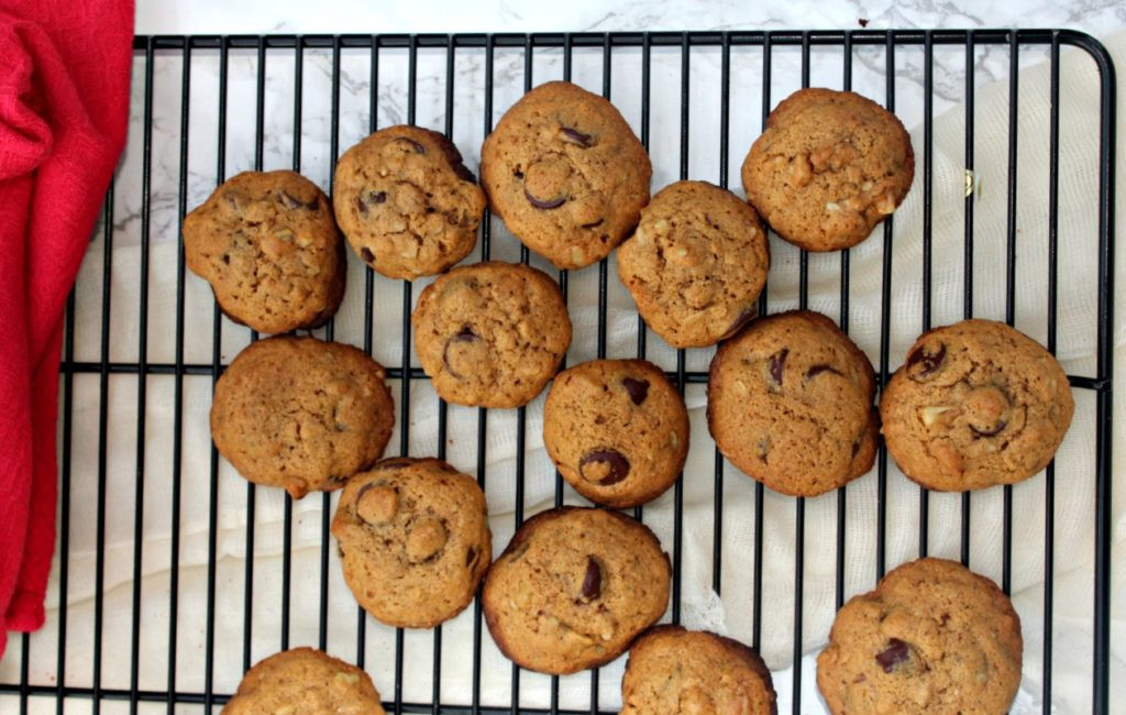 Easy Healthy Chocolate Chip Cookies
 Healthy Chocolate Chip Cookies Christmascookies Simple