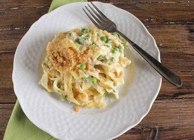 Easy Healthy Tuna Noodle Casserole
 Easy Creamy Tuna Noodle Casserole