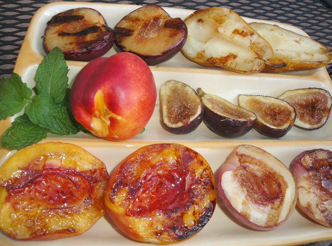 Easy Summer Desserts For Bbq
 GRILLED FRUIT FOR EASY SUMMER DESSERTS