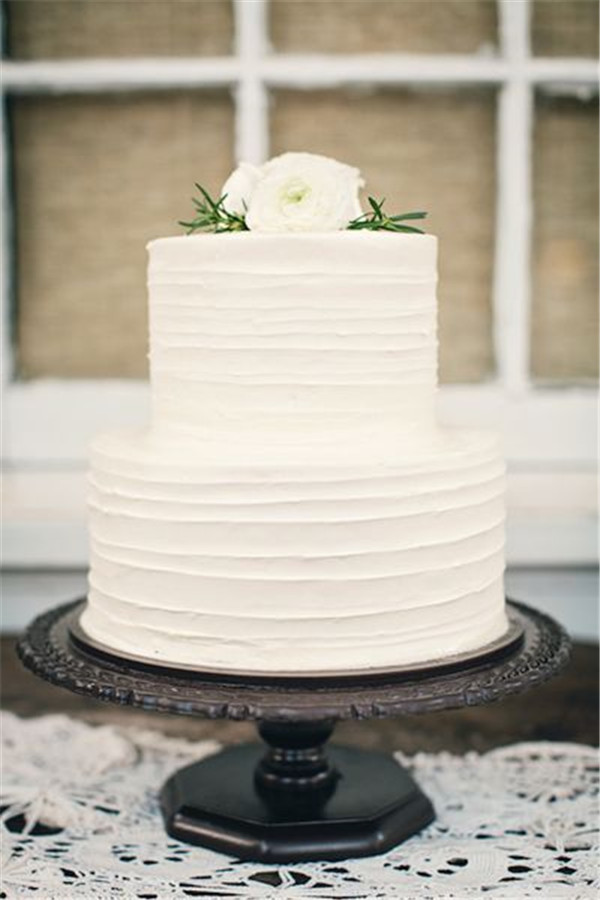 Easy Wedding Cakes
 40 Elegant and Simple White Wedding Cakes Ideas Page 3