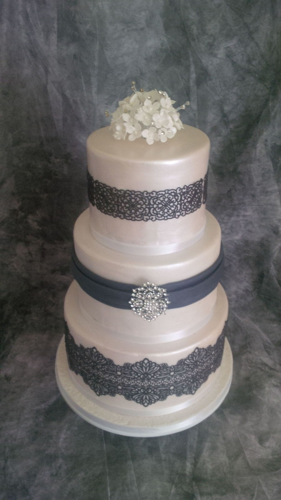 Edible Lace For Wedding Cakes
 Three Tier Wedding Cake With Edible Lace CakeCentral