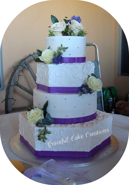 Elegant Purple Wedding Cakes
 Elegant White and Purple Wedding Cake