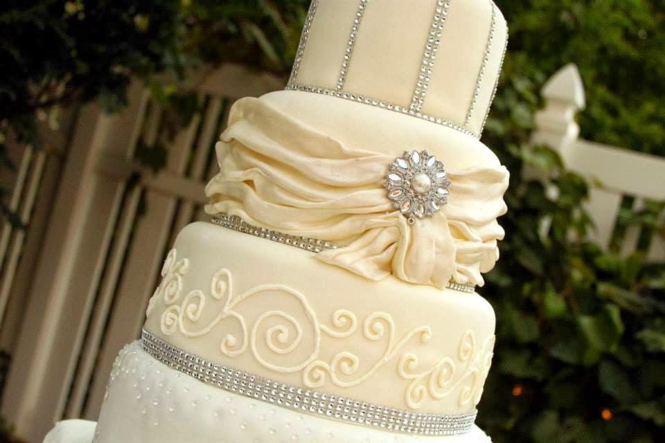 Elegant Wedding Cakes With Bling
 Layers of Love Elegant Rhinestone Wedding cake