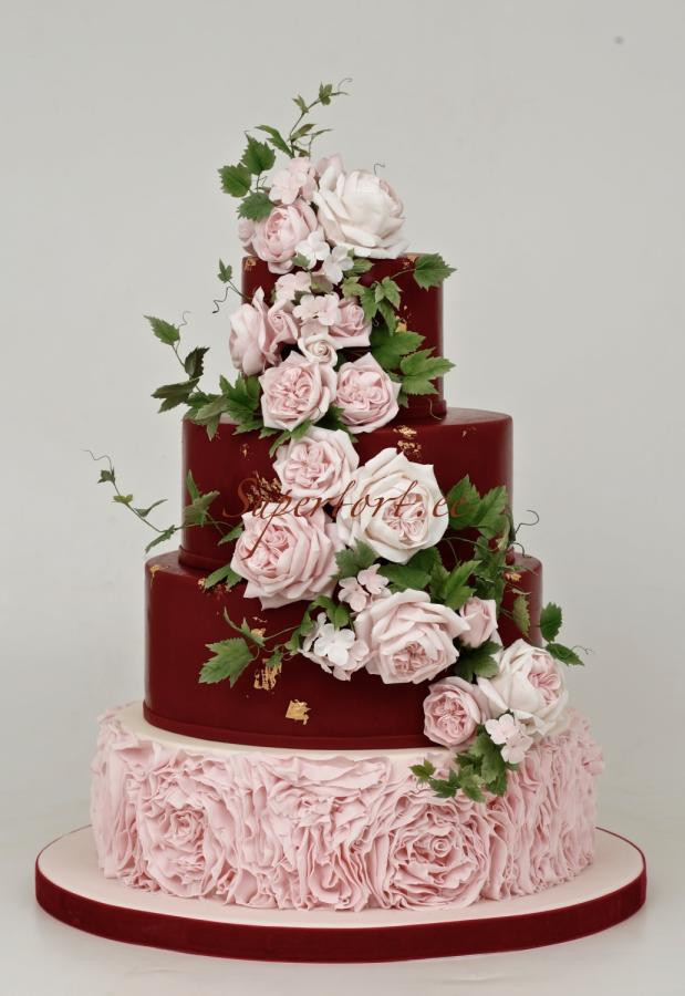 English Wedding Cakes
 Marsala and pink wedding cake with english roses and ivy
