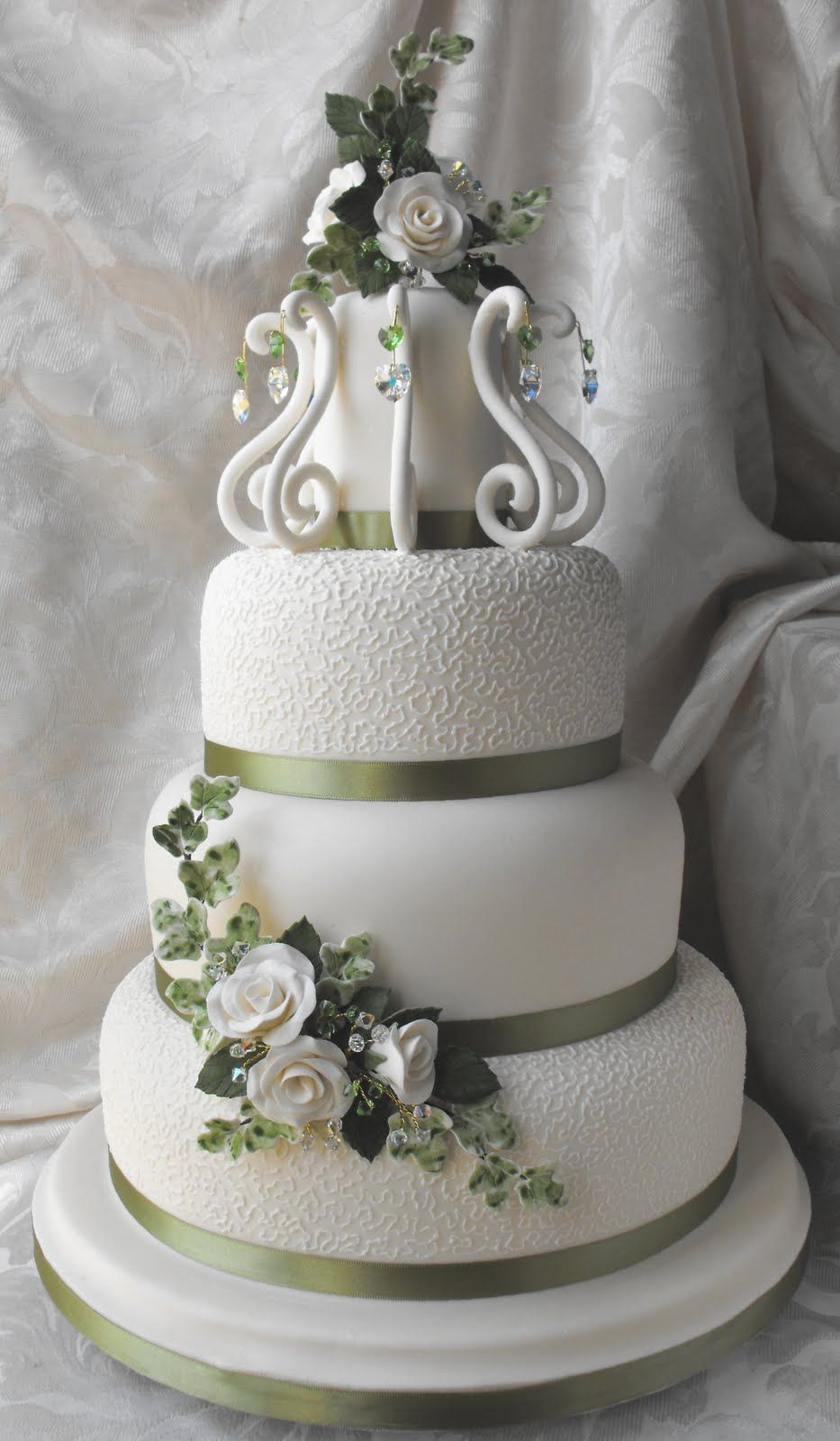 Expensive Wedding Cakes
 This is one of the most expensive wedding cakes in the