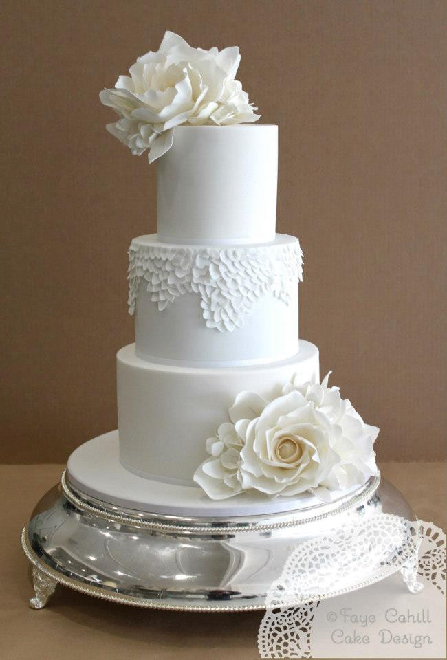Exquisite Wedding Cakes
 Prettiness from These Exquisite Wedding Cakes MODwedding