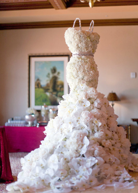 Extreme Wedding Cakes
 Wow My Wedding March 2012