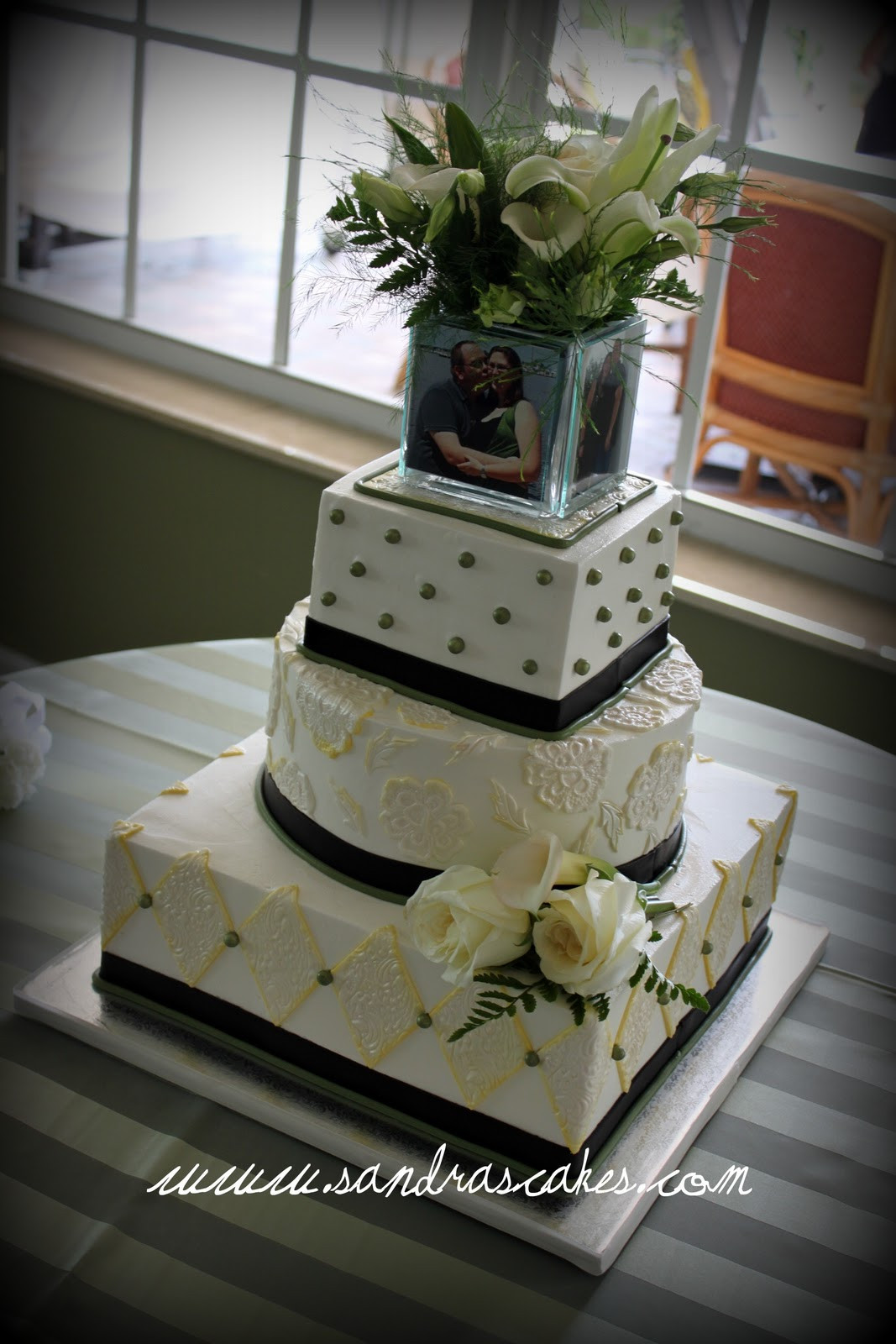 Fabulous Wedding Cakes
 Latest Fabulous Wedding Cakes