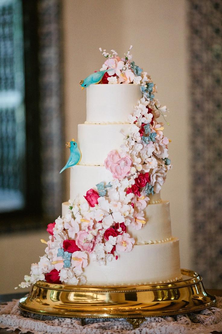 Fairytale Wedding Cakes
 25 Whimsical Wedding Cakes to Get Inspired