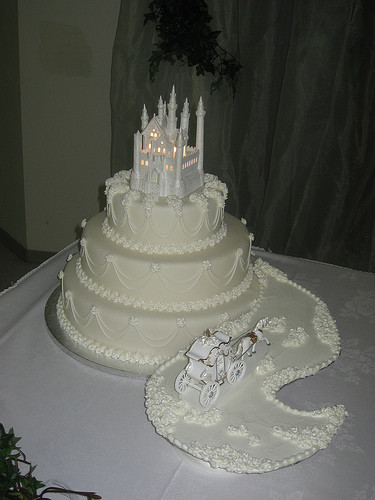 Fairytale Wedding Cakes
 green bay