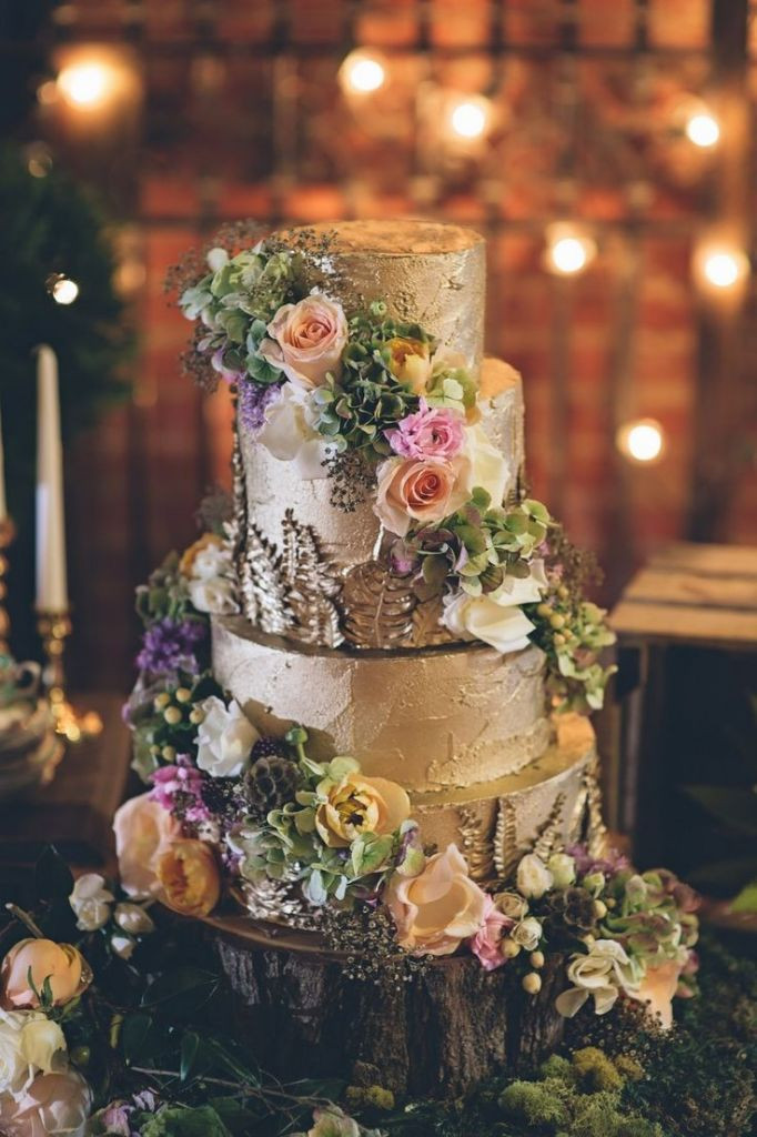 Fairytale Wedding Cakes
 45 Dreamy Outdoor Woodland Wedding Ideas