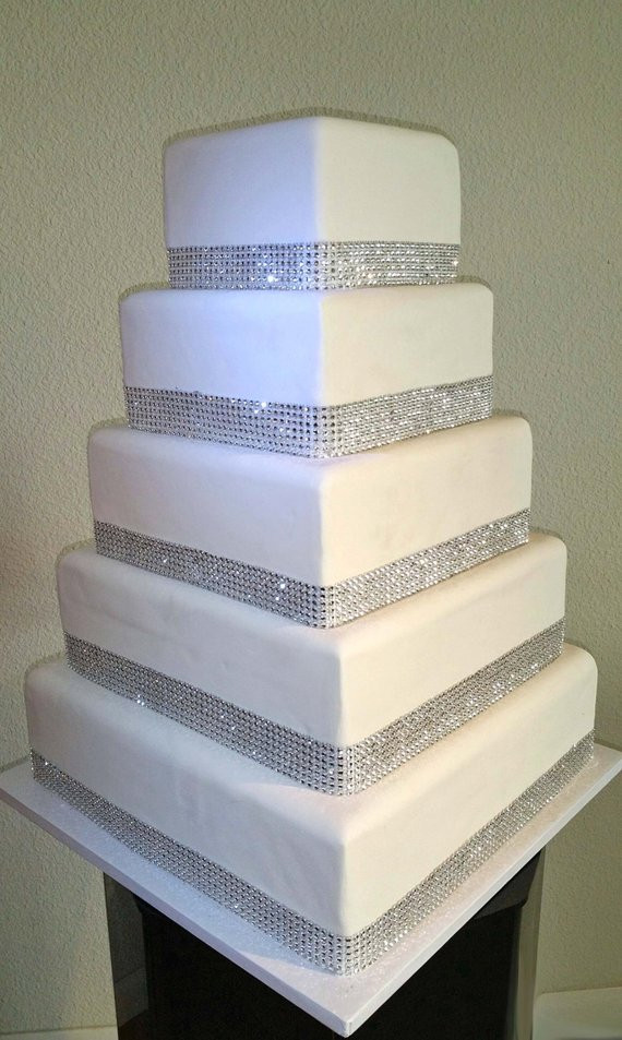 Fake Wedding Cakes For Sale
 Fake Faux Wedding Cake Real White Fondant Butter Cream 5 Tier