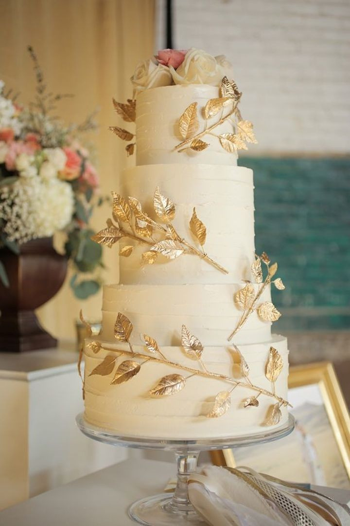Fake Wedding Cakes For Sale
 25 best ideas about Fake Wedding Cakes on Pinterest